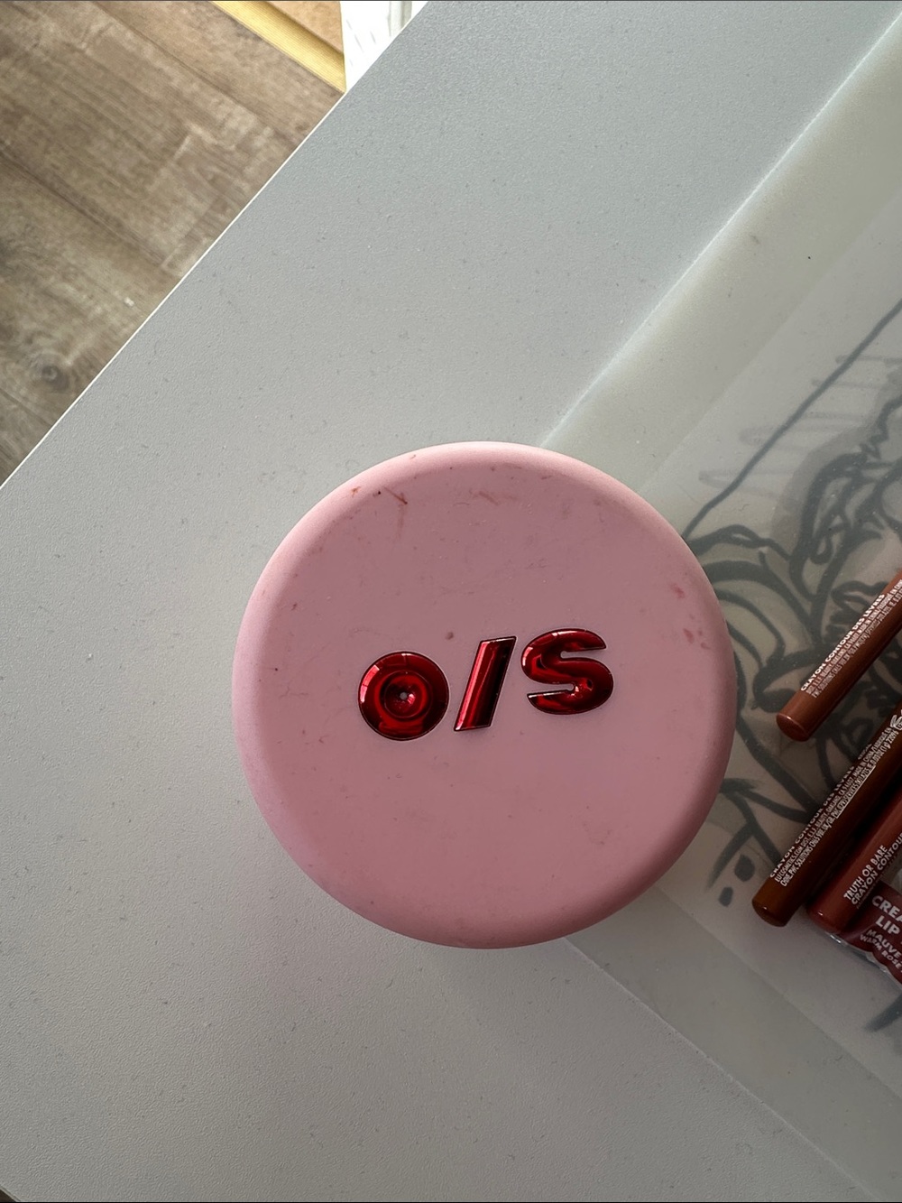 One Size makeup